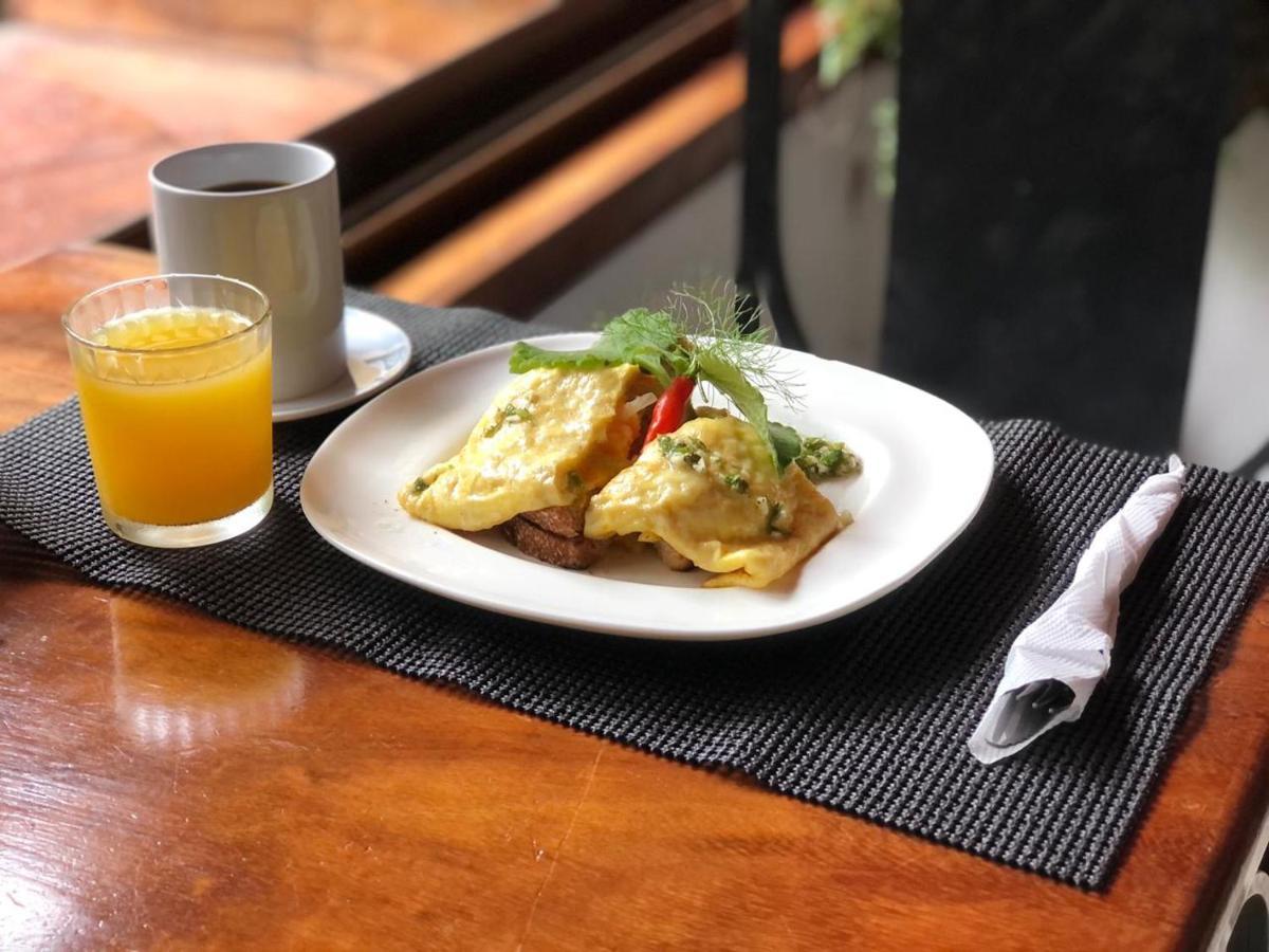 Freddy'S Place B&B Monteverde Екстериор снимка